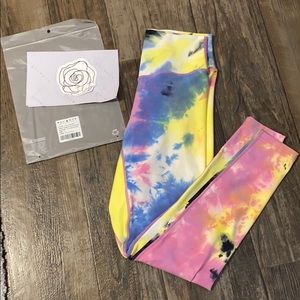 Balance Athletica thunderstorm cloud pant size S